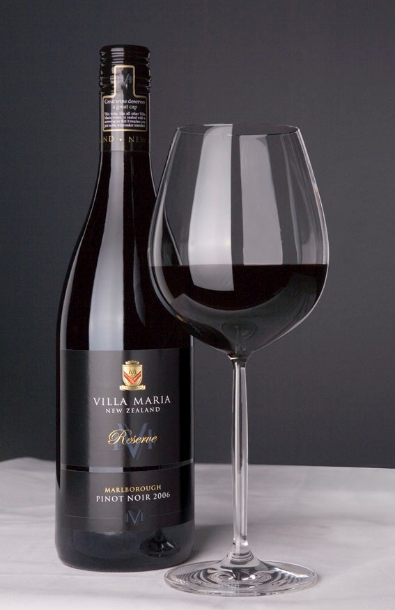 Villa Maria Res Pinot glass